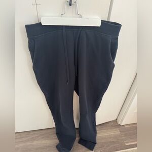 Lululemon Men’s City Sweat Jogger (Size Large) 29”